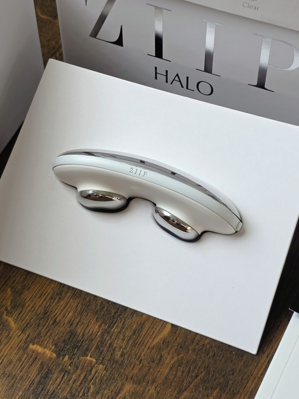 ZIIP HALO Microcurrent device